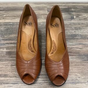 Sofft Women's Brown Tan Leather Peep Toe Heels Shoes Size 8.5M